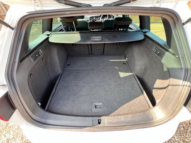 2016 VOLKSWAGEN GOLF - Photo 9