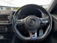 USED 2013 63 VOLKSWAGEN TIGUAN 2.0 TDI BlueMotion Tech R-Line SUV 5dr Diesel DSG 4WD Euro 5 (s/s) (140 ps) LEATHER*18"ALLOYS*PARK ASSIST