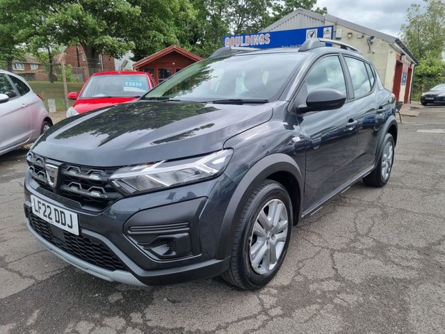 View our DACIA SANDERO STEPWAY