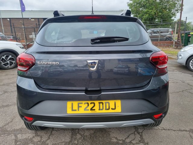 View our DACIA SANDERO STEPWAY