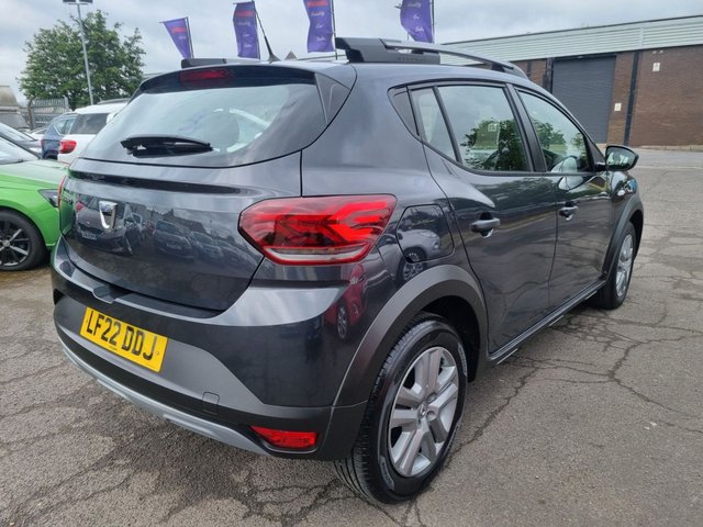 View our DACIA SANDERO STEPWAY