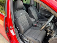 USED 2019 19 VOLKSWAGEN GOLF 2.0 TSI R Hatchback 5dr Petrol DSG 4Motion Euro 6 (s/s) (300 ps) 