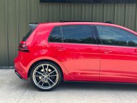 USED 2019 19 VOLKSWAGEN GOLF 2.0 TSI R Hatchback 5dr Petrol DSG 4Motion Euro 6 (s/s) (300 ps) 