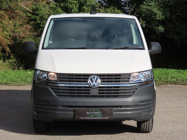 2022 VOLKSWAGEN TRANSPORTER - Photo 2