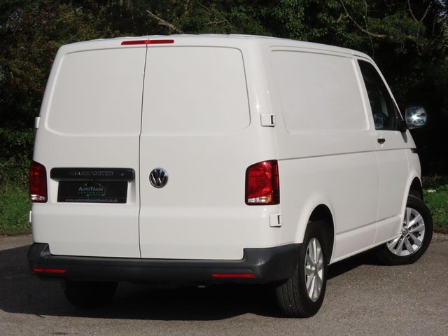 2022 VOLKSWAGEN TRANSPORTER - Photo 4