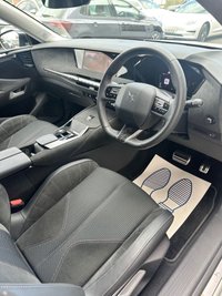 USED 2022 22 DS AUTOMOBILES DS 4 1.2 PureTech Performance Line Hatchback 5dr Petrol EAT8 Euro 6 (s/s) (130 ps) 