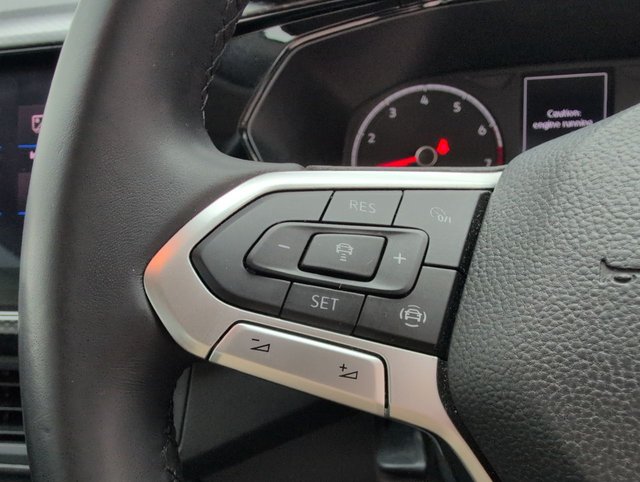 USED 2020 20 Volkswagen T-Cross 1.0 TSI SE Suv 5dr Petrol Manual Euro 6 (s/S) (115 Ps) - Cruise Control + Air Conditioning