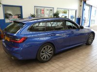 USED 2021 21 BMW 3 SERIES 2.0 330e 12kWh M Sport Touring 5dr Petrol Plug-in Hybrid Auto Euro 6 (s/s) (292 ps) SAT NAV HEATED LEATHER CAMERA