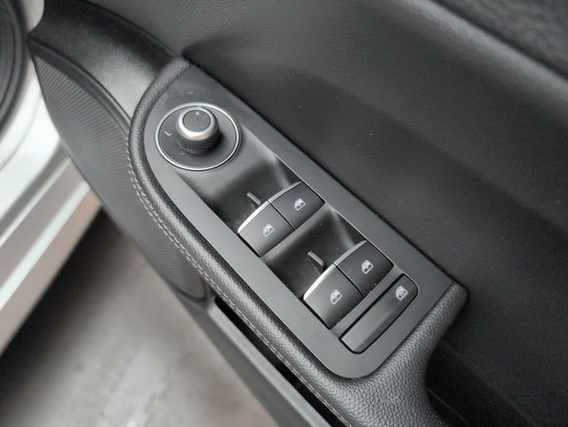 USED 2020 70 Alfa Romeo Giulia 2.0t Nero Edizione Saloon 4dr Petrol Auto Euro 6 (s/S) (200 Ps) Lane Departure Warning+18" Alloys