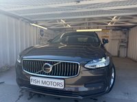 USED 2021 71 VOLVO V90 2.0 B4 MHEV Momentum Estate 5dr Petrol Hybrid Auto Euro 6 (s/s) (197 ps)+1 FORMER KEEPER+2 KEYS+CLIMATE+PACK+MEDIA+BLUETOOTH+NAVIGATION+USB+DAB+ 2 KEYS+HISTORY+1 OWNER+MEDIA+FULL LEATHER SEATS+PARKING CONTROL+18" ALLOYS+CLIMATE PACK+PRIVACY+BLUETOOTH+NAV+HEATED FRONT SEATS+REAR CAM+CRUISE+HPI CLEAR