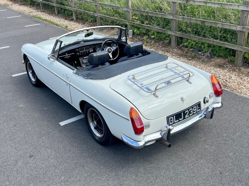 USED 1972 MG MGB Roadster // 1800cc // Chrome Bumper // px swap 