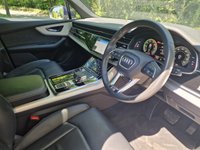 USED 2020 70 AUDI Q7 3.0 TFSIe V6 55 S line SUV 5dr Petrol Plug-in Hybrid Tiptronic quattro Euro 6 (s/s) 17.9kWh (381 ps) 8.9% APR FINANCE RATES