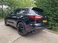 USED 2022 VOLKSWAGEN TOUAREG 3.0 TDI V6 Black Edition SUV 5dr Diesel Tiptronic 4Motion Euro 6 (s/s) (286 ps) 8.9% APR FINANCE RATES