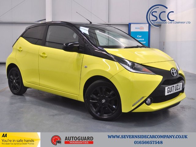 2017 17 Toyota Aygo 1.0 VVT-i x-cite 3 Yellow Bi-Tone Hatchback 5dr Petrol Manual Euro 6 (68 ps)