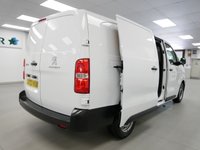 USED 2023 73 PEUGEOT EXPERT 1400 2.0 BLUEHDI 145 LONG PROFESSIONAL PREMIUM + EAT8 AUTO 1 OWNER | EAT8 AUTOMATIC | 145 BHP | LONG