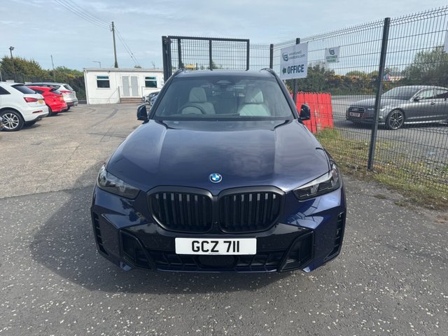 2025 BMW X5 - Photo 2