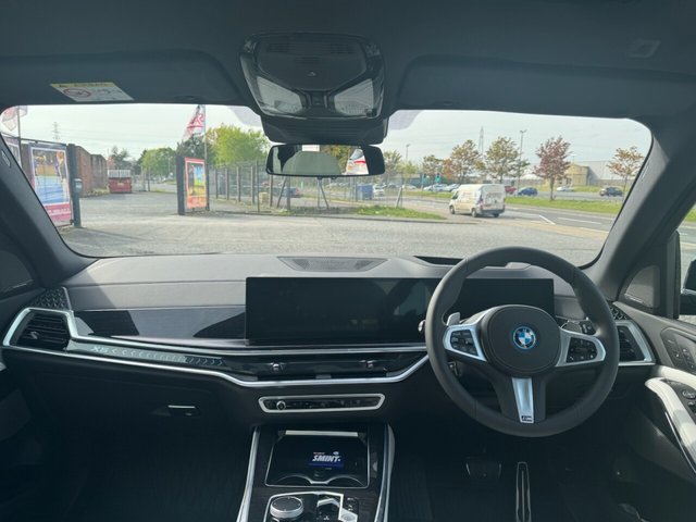 2025 BMW X5 - Photo 7