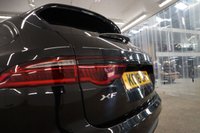 USED 2018 18 JAGUAR XF 2.0d R-Sport Sportbrake 5dr Diesel Auto Euro 6 (s/s) (180 ps) 