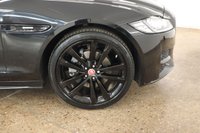 USED 2018 18 JAGUAR XF 2.0d R-Sport Sportbrake 5dr Diesel Auto Euro 6 (s/s) (180 ps) 