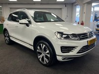 USED 2016 16 VOLKSWAGEN TOUAREG 3.0 TDI V6 BlueMotion Tech R-Line SUV 5dr Diesel Tiptronic 4WD Euro 6 (s/s) (262 ps) UK DELIVERY FLAT FEE &pound;175 (SUBJECT TO DEAL) *OVER 100 IMAGES ON OUR WEBSITE*BESPOKE FINANCE ARRANGED*PART EXCHANGE WELCOME*ALL VEHICLES HPI CLEAR