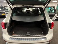 USED 2016 16 VOLKSWAGEN TOUAREG 3.0 TDI V6 BlueMotion Tech R-Line SUV 5dr Diesel Tiptronic 4WD Euro 6 (s/s) (262 ps) UK DELIVERY FLAT FEE &pound;175 (SUBJECT TO DEAL) *OVER 100 IMAGES ON OUR WEBSITE*BESPOKE FINANCE ARRANGED*PART EXCHANGE WELCOME*ALL VEHICLES HPI CLEAR