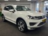 USED 2016 16 VOLKSWAGEN TOUAREG 3.0 TDI V6 BlueMotion Tech R-Line SUV 5dr Diesel Tiptronic 4WD Euro 6 (s/s) (262 ps) UK DELIVERY FLAT FEE &pound;175 (SUBJECT TO DEAL) *OVER 100 IMAGES ON OUR WEBSITE*BESPOKE FINANCE ARRANGED*PART EXCHANGE WELCOME*ALL VEHICLES HPI CLEAR