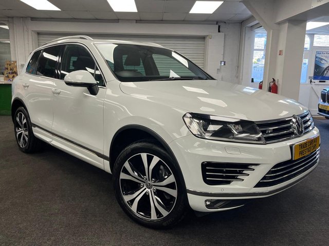 2016 16 Volkswagen Touareg 3.0 TDI V6 BlueMotion Tech R-Line SUV 5dr Diesel Tiptronic 4WD Euro 6 (s/s) (262 ps)