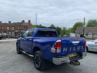 USED 2017 67 TOYOTA HI-LUX 2.4 D-4D Invincible X Pickup Double Cab 4dr Diesel Manual 4WD Euro 6 (TSS, 3.5t) (150 ps) DEALER WARRANTY AND BREAKDOWN COVER