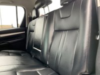 USED 2017 67 TOYOTA HI-LUX 2.4 D-4D Invincible X Pickup Double Cab 4dr Diesel Manual 4WD Euro 6 (TSS, 3.5t) (150 ps) DEALER WARRANTY AND BREAKDOWN COVER