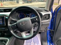 USED 2017 67 TOYOTA HI-LUX 2.4 D-4D Invincible X Pickup Double Cab 4dr Diesel Manual 4WD Euro 6 (TSS, 3.5t) (150 ps) DEALER WARRANTY AND BREAKDOWN COVER