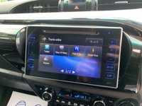 USED 2017 67 TOYOTA HI-LUX 2.4 D-4D Invincible X Pickup Double Cab 4dr Diesel Manual 4WD Euro 6 (TSS, 3.5t) (150 ps) DEALER WARRANTY AND BREAKDOWN COVER