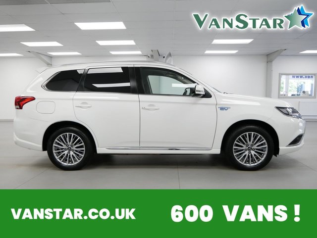 View our Mitsubishi Outlander 2.4 PHEV REFLEX PLUS COMMERCIAL 4WD AUTOMATIC 