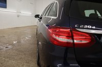 USED 2018 18 MERCEDES-BENZ C-CLASS 2.1 C220d AMG Line Estate 5dr Diesel G-Tronic+ Euro 6 (s/s) (170 ps) 