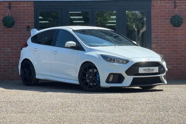 2016 16 Ford Focus 2.3T EcoBoost RS Hatchback 5dr Petrol Manual AWD Euro 6 (s/s) (350 ps)