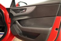 USED 2019 19 JAGUAR XE 2.0 P250i R-Dynamic SE Saloon 4dr Petrol Auto Euro 6 (s/s) (250 ps) 