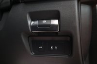 USED 2019 19 JAGUAR XE 2.0 P250i R-Dynamic SE Saloon 4dr Petrol Auto Euro 6 (s/s) (250 ps) 