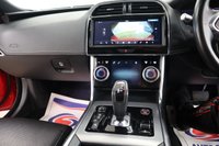USED 2019 19 JAGUAR XE 2.0 P250i R-Dynamic SE Saloon 4dr Petrol Auto Euro 6 (s/s) (250 ps) 
