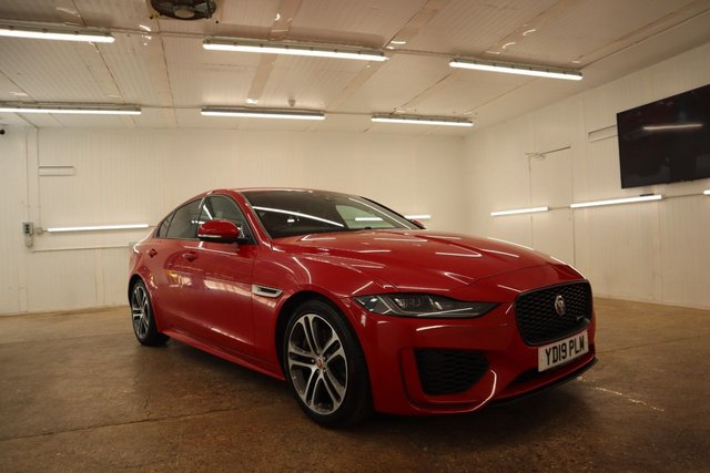 2019 19 Jaguar Xe 2.0 P250i R-Dynamic SE Saloon 4dr Petrol Auto Euro 6 (s/s) (250 ps)