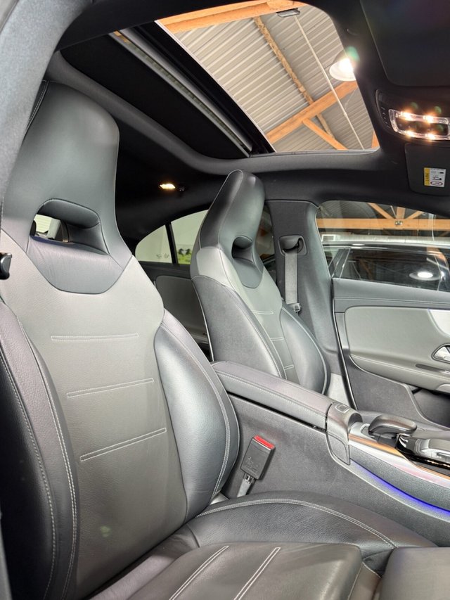 2021 MERCEDES-BENZ CLA (2021) - Photo 4