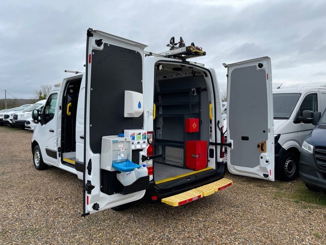 2019 Vauxhall Movano 2.3L null 5dr - Photo 2