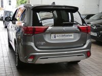 USED 2020 69 MITSUBISHI OUTLANDER 2.4h TwinMotor 13.8kWh Design SUV 5dr Petrol Plug-in Hybrid CVT 4WD Euro 6 (s/s) (224 ps) APP SAT NAV ANDROID APPLE CARPLAY HEATED SEATS CRUISE CONTROL REAR VIEW CAMERA 1 OWNER SERVICE HISTORY WARRANTY