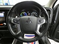 USED 2020 69 MITSUBISHI OUTLANDER 2.4h TwinMotor 13.8kWh Design SUV 5dr Petrol Plug-in Hybrid CVT 4WD Euro 6 (s/s) (224 ps) APP SAT NAV ANDROID APPLE CARPLAY HEATED SEATS CRUISE CONTROL REAR VIEW CAMERA 1 OWNER SERVICE HISTORY WARRANTY