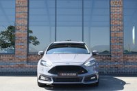 USED 2017 67 FORD FOCUS 2.0T EcoBoost ST-3 Hatchback 5dr Petrol Manual Euro 6 (s/s) (250 ps) SUNROOF / BLACK PACK / 2 OWNER