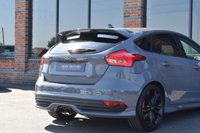 USED 2017 67 FORD FOCUS 2.0T EcoBoost ST-3 Hatchback 5dr Petrol Manual Euro 6 (s/s) (250 ps) SUNROOF / BLACK PACK / 2 OWNER