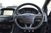 USED 2017 67 FORD FOCUS 2.0T EcoBoost ST-3 Hatchback 5dr Petrol Manual Euro 6 (s/s) (250 ps) SUNROOF / BLACK PACK / 2 OWNER