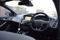 USED 2017 67 FORD FOCUS 2.0T EcoBoost ST-3 Hatchback 5dr Petrol Manual Euro 6 (s/s) (250 ps) SUNROOF / BLACK PACK / 2 OWNER