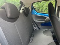 USED 2011 11 TOYOTA AYGO 1.0 VVT-i Blue Hatchback 5dr Petrol Manual Euro 5 (67 ps) 