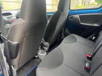 USED 2011 11 TOYOTA AYGO 1.0 VVT-i Blue Hatchback 5dr Petrol Manual Euro 5 (67 ps) 