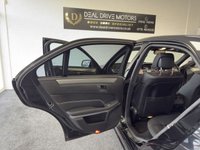 USED 2015 65 MERCEDES-BENZ E-CLASS 2.1 E220 BlueTEC AMG Night Edition Saloon 4dr Diesel G-Tronic+ Euro 6 (s/s) (177 ps) 