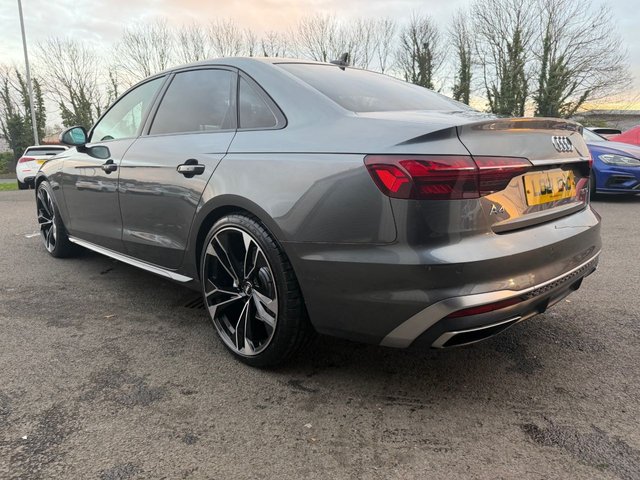 2021 AUDI A4 - Photo 4